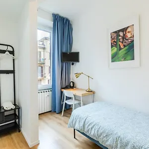 rome-lux-house-guest-rooms.it-romehotels.com/