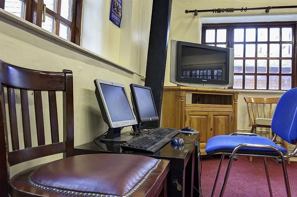 Kinlay House Dublin Hostel