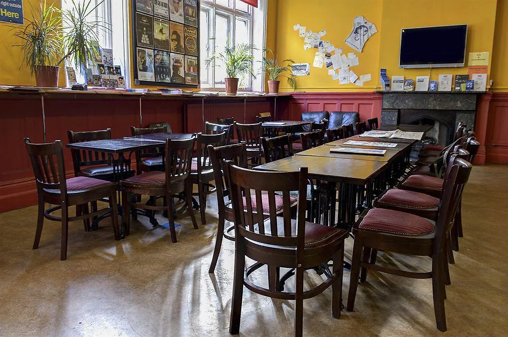 Kinlay House Dublin Hostel